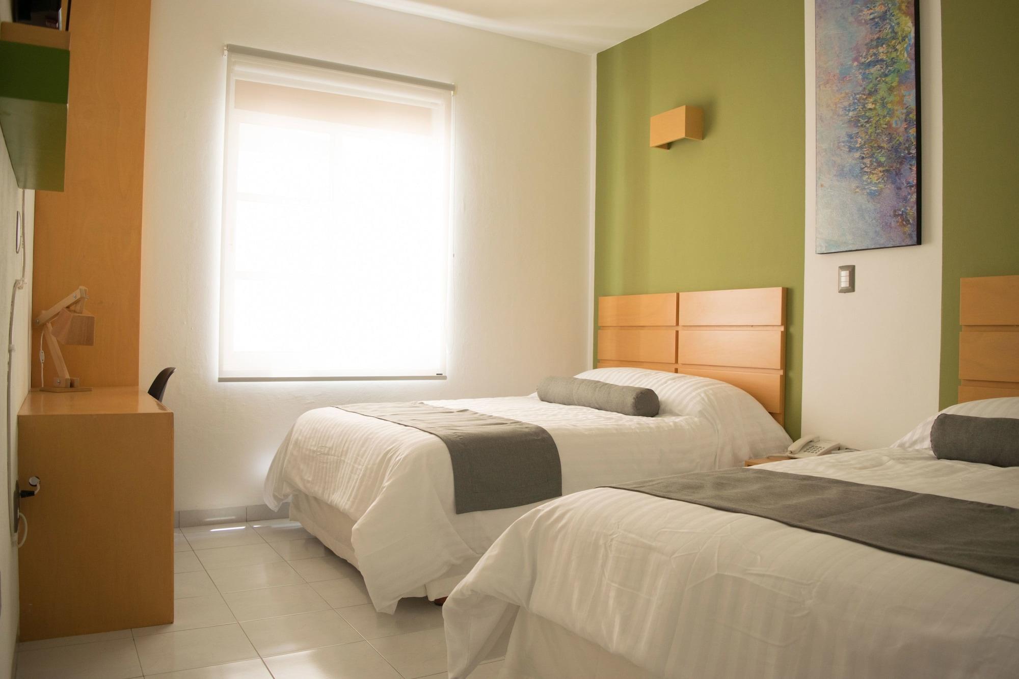 Hotel Mexico Inn Express Salamanca Ngoại thất bức ảnh
