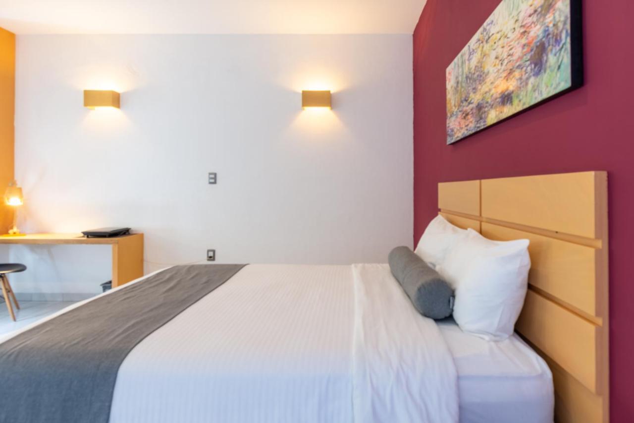 Hotel Mexico Inn Express Salamanca Ngoại thất bức ảnh