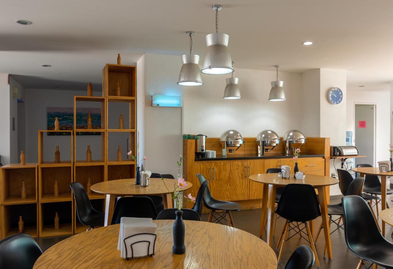 Hotel Mexico Inn Express Salamanca Ngoại thất bức ảnh